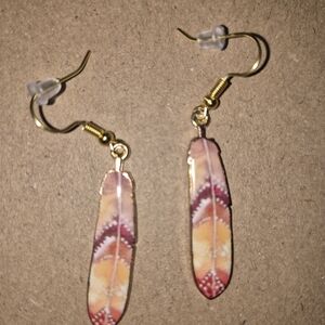 Elegant Feather Earrings in Pink and Orange